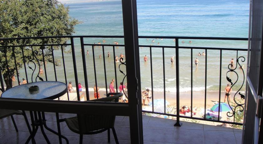 Villa Lazuren Bryag 2 Chernomorets Camera foto