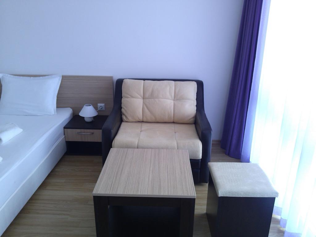 Villa Lazuren Bryag 2 Chernomorets Camera foto