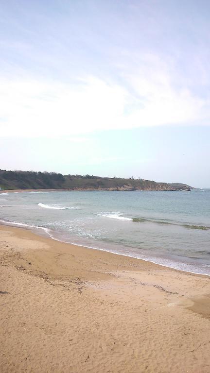 Villa Lazuren Bryag 2 Chernomorets Camera foto