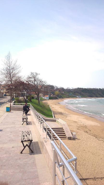 Villa Lazuren Bryag 2 Chernomorets Esterno foto